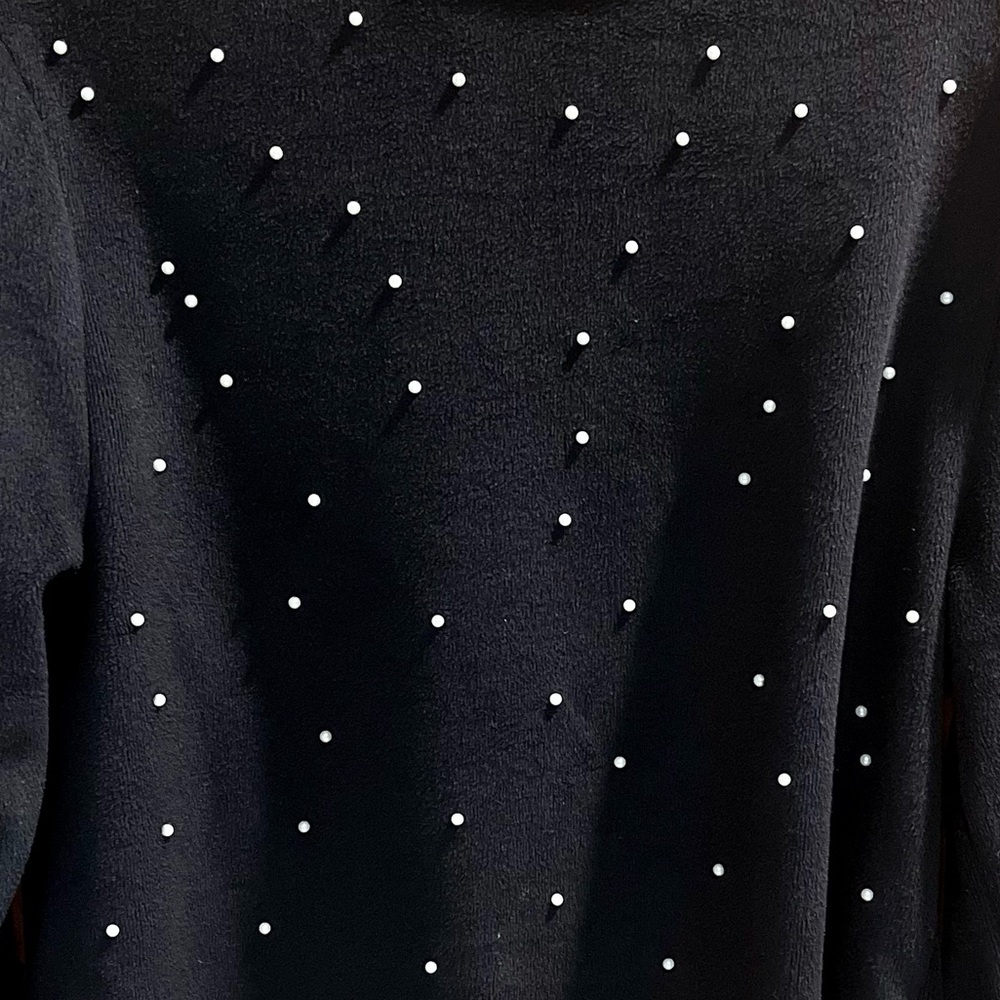 Zara Trafaluc Black Fleece Faux Pearl Long Sleeve Top Size Medium - Picture 6 of 6